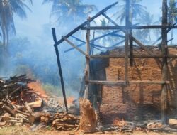 Dapur Bata di Lampeudaya Terbakar