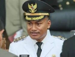 Bupati Abdya Ajak Warga Tunjukkan Cinta Tanah Air Lewat Pengibaran Bendera