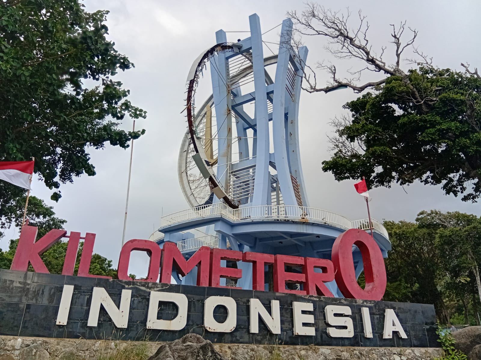 Wisatawan Soroti Kondisi Tugu Kilometer Nol Sabang yang Dinilai Rawan Membahayakan