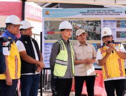 Wagub Aceh Dampingi Wapres Gibran Tinjau Lokasi Bencana di Bireuen