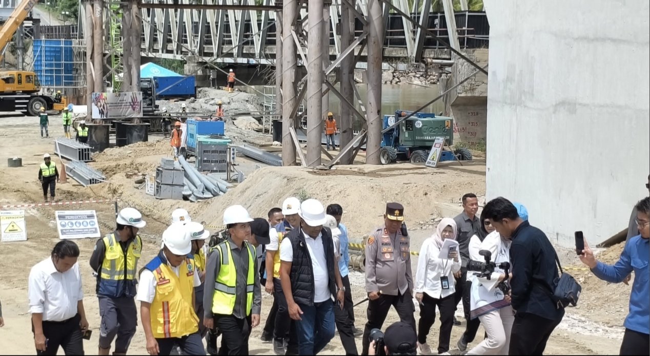 Wapres Gibran Tinjau Pembangunan Jembatan Teupin Mane di Bireuen