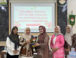 Malahayati M. Nasir Terima Kunjungan DWP Kalsel, Bahas Penguatan Program