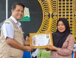 Selamatkan Balita dari Kebakaran, Ismayani Terima Penghargaan Cabdin