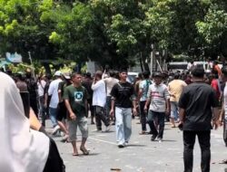 Bentrokan Pecah di Masjid Raya Baiturrahman Saat Peringatan Damai Aceh