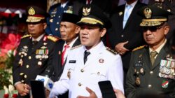Usai Pimpin Upacara, Dek Fadh Ajak Warga Aceh Jaga Perdamaian
