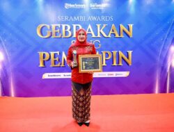 Marlina Usman Raih Penghargaan Srikandi Pemulihan Aceh