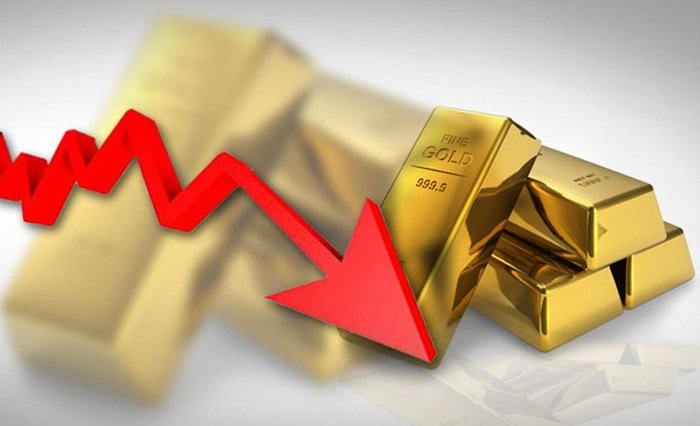 Harga Emas Antam Anjlok Rp20 Ribu