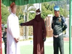 Lima Terpidana Judi dan Pelecehan Seksual di Aceh Jaya Dihukum Cambuk