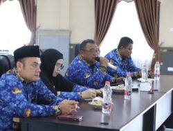 Pemkab Aceh Tenggara Periksa ASN yang Viral Makan Es Krim Saat Jam Kerja
