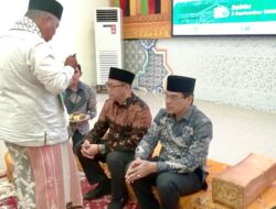 Peusijuek Dua Rektor, Harapan untuk Penguatan Pendidikan Aceh