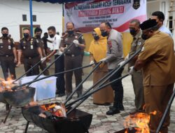 Kejari Aceh Tenggara Musnahkan Barang Bukti 56 Perkara, 39 Kasus Narkotika