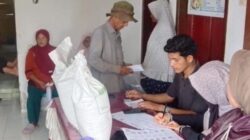 14.618 Keluarga di Simeulue Terima Beras Bantuan Pangan