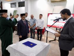 Mualem Lantik Taufik sebagai Penjabat Sekda Aceh