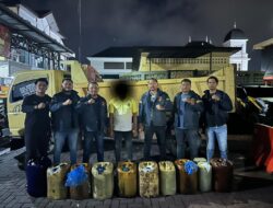 Polresta Banda Aceh Sita Delapan Jeriken Solar Subsidi, Sopir Truk Diamankan
