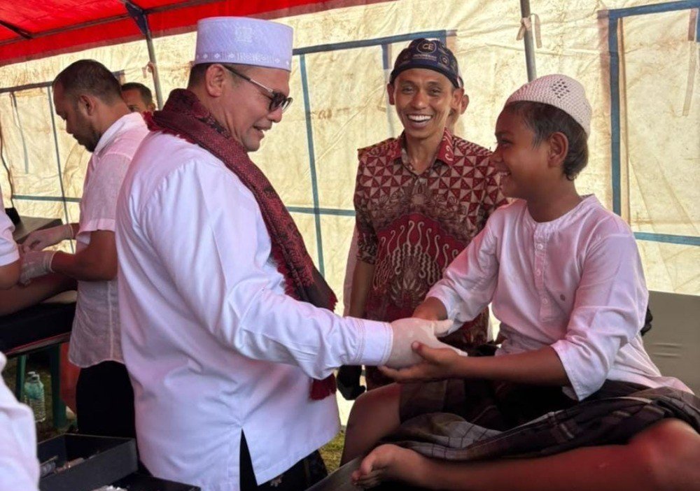 115 Anak Ikuti Khitanan Massal Hari Santri di Aceh Utara
