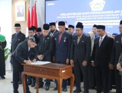 Lantik Pejabat Pemko Lhokseumawe, Sayuti Abubakar: Jangan Ngopi Saat Jam Dinas